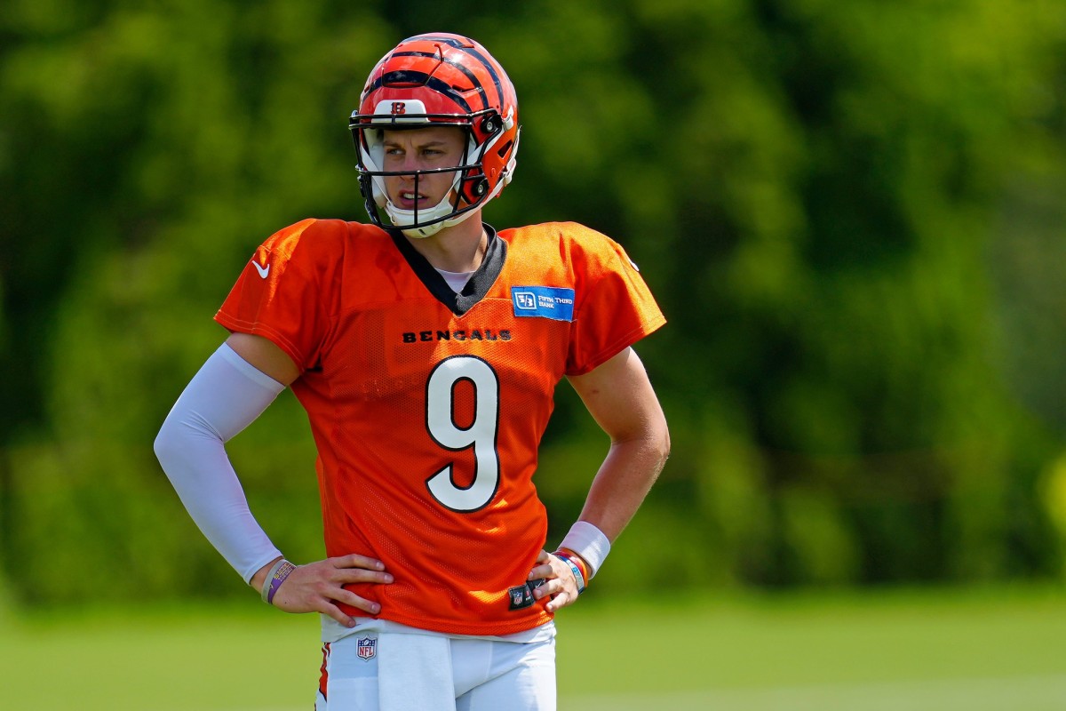 Cincinnati Bengals quarterback Joe Burrow (9) takes the field during a training camp practice at the Paycor Stadium practice fields in downtown Cincinnati on Wednesday, Aug. 17, 2022. Cincinnati Bengals Training Camp