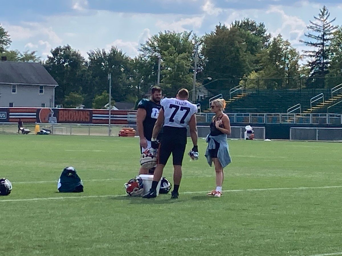 Landon Dickerson and Wyatt Teller (77) are still talking about half hour after Day 2 of Eagles-Browns joint practices ended
