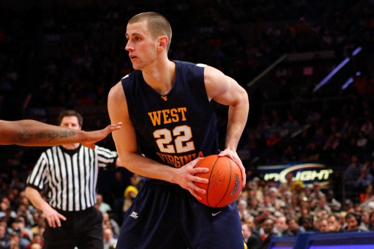 Mar 12, 2009; New York, NY, USA; West Virginia Mountaineers guard Alex Ruoff (22) during second half action against Pittsburgh Panthers during the quarter final round of the Men's Big East tournament at Madison Square Garden. West Virginia Mountaineers upset the Pittsburgh Panthers by a score of 74-60.