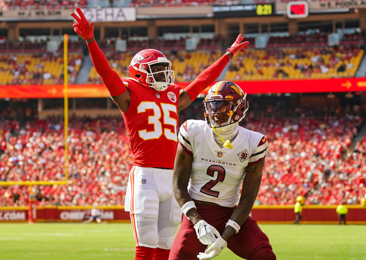 CB Jaylen Watson to Miss KC Chiefs’ Thursday Practice With Shoulder