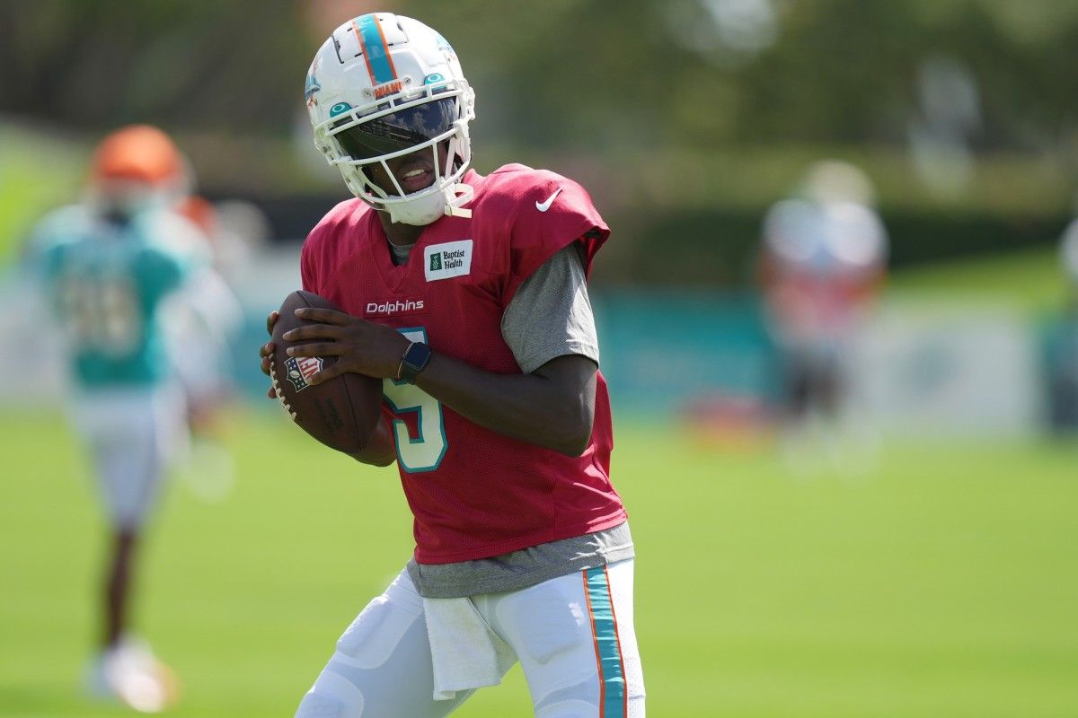 Saturday Miami Dolphins Mailbag: The Bills Game, the Little Dilemma, Trading Teddy, and More - Sports Illustrated Miami Dolphins News, Analysis and More - Vimarsana News