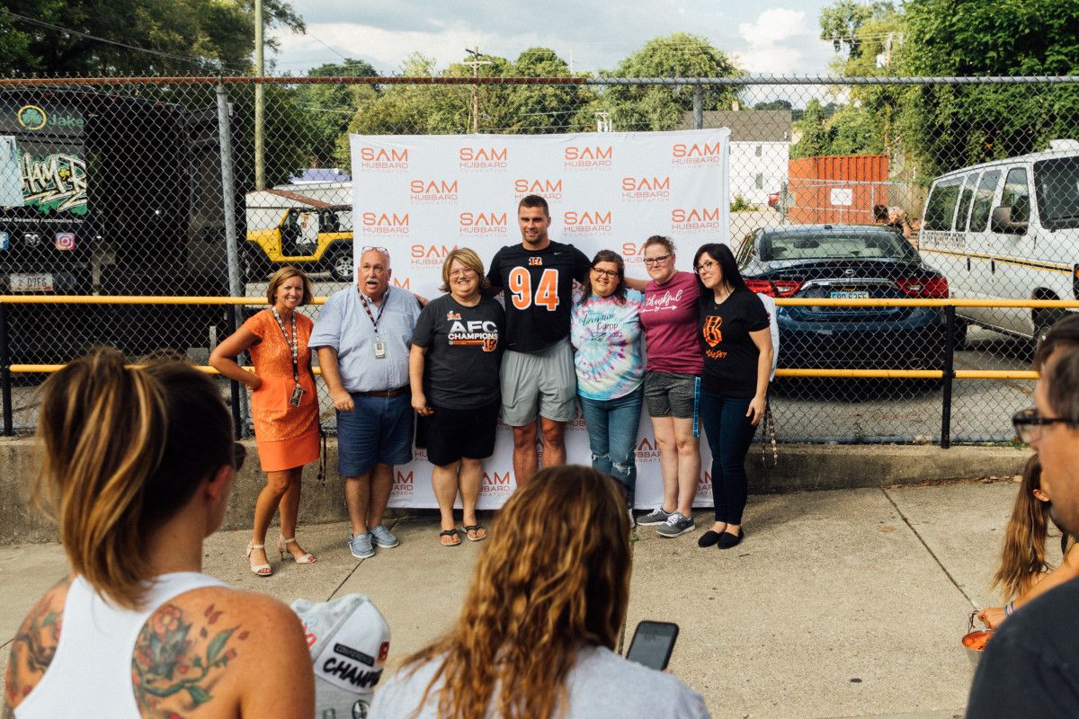 Cincinnati Bengals Community Corner: Sam Hubbard, Hayden Hurst And Others Make Impact Off The Field - Sports Illustrated Cincinnati Bengals News, Analysis and More - Vimarsana News