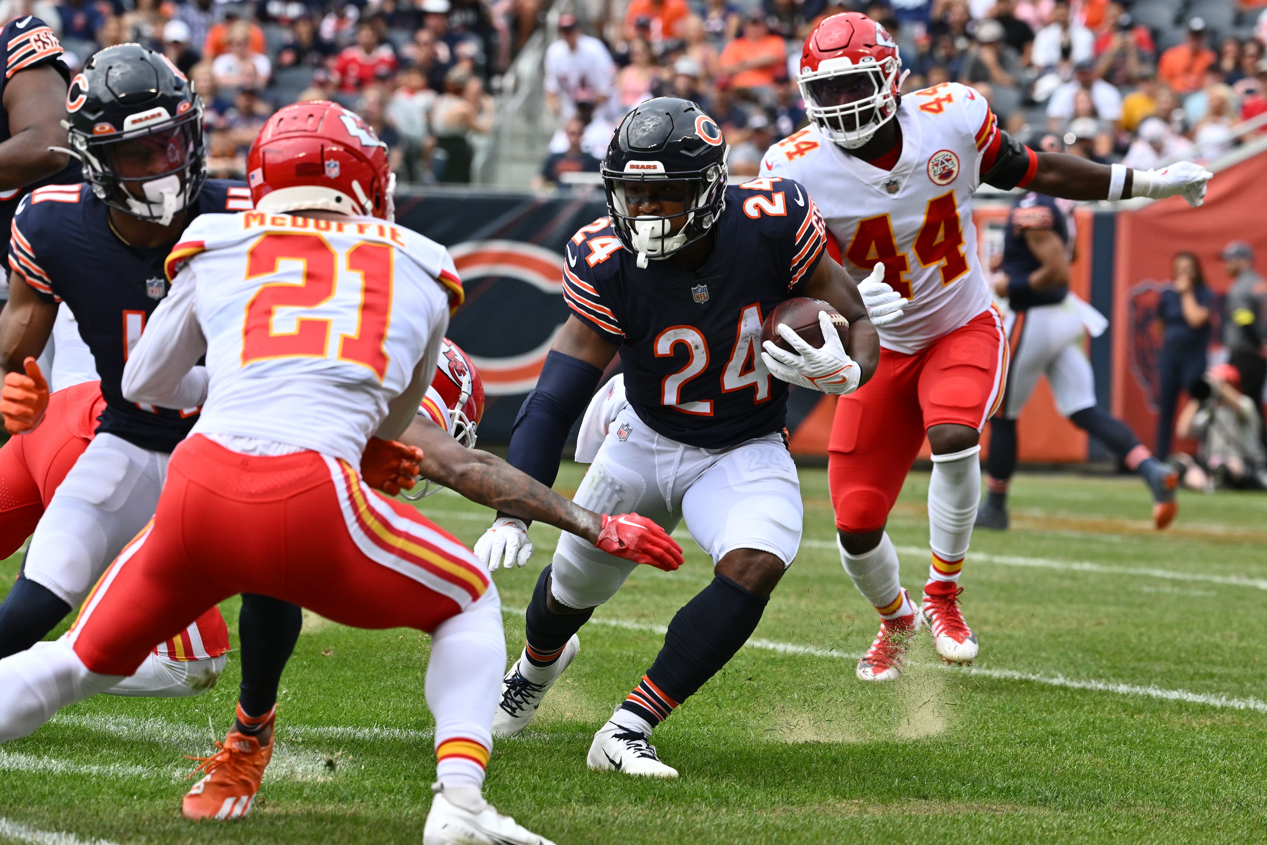 Chicago Bears camp observations: Injured backs pose problem - Sports Illustrated Chicago Bears News, Analysis and More - Vimarsana News