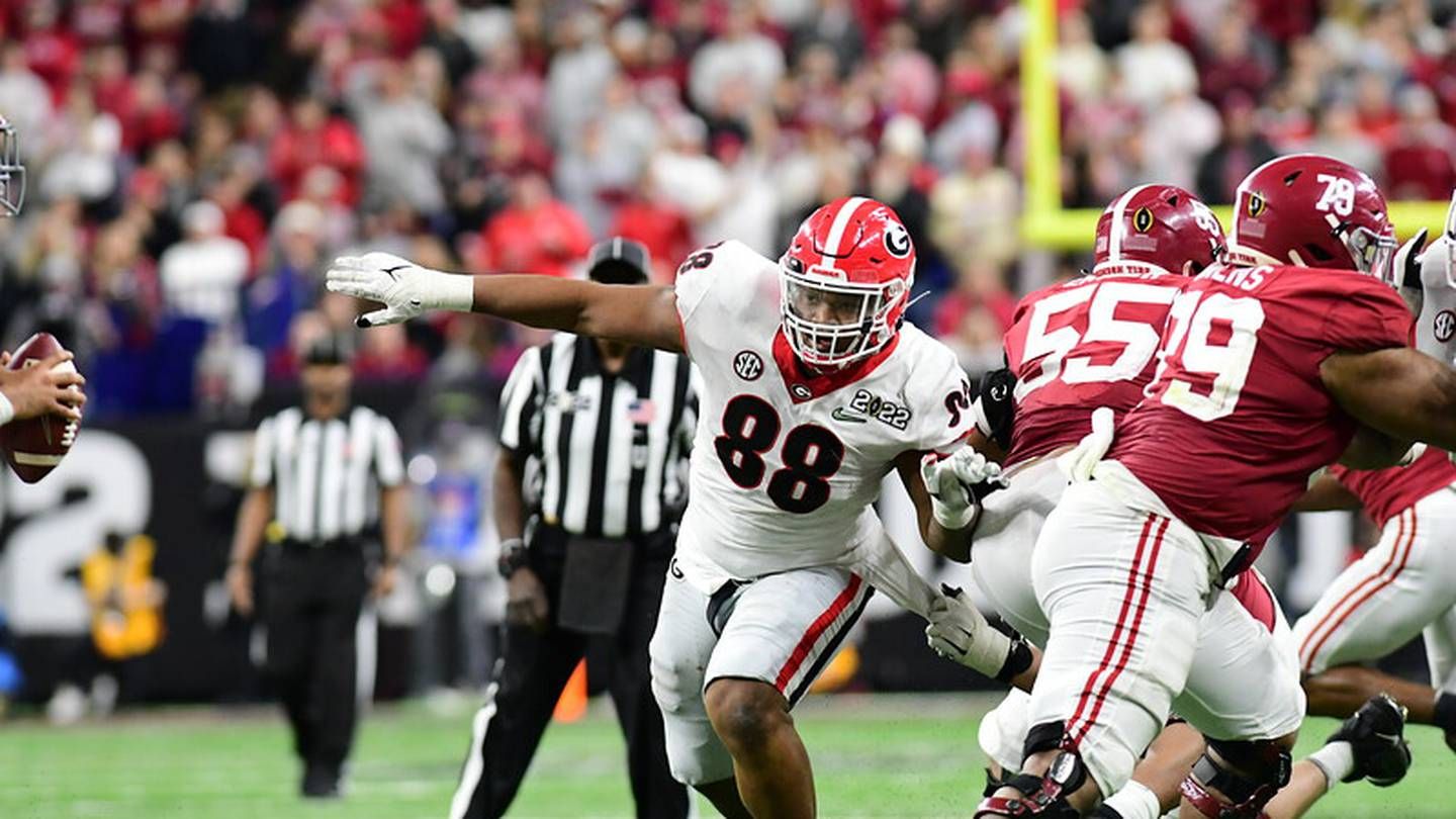 NFL Mock Draft: Atlanta Falcons Support Desmond Ridder, Add to Trenches - Sports Illustrated Atlanta Falcons News, Analysis and More - Vimarsana News