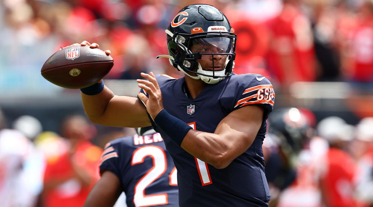 Chicago Bears quarterback Justin Fields