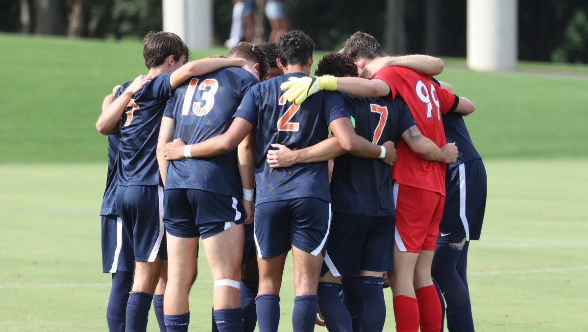 Virginia men's soccer falls to Xavier 1-0 in season opener.