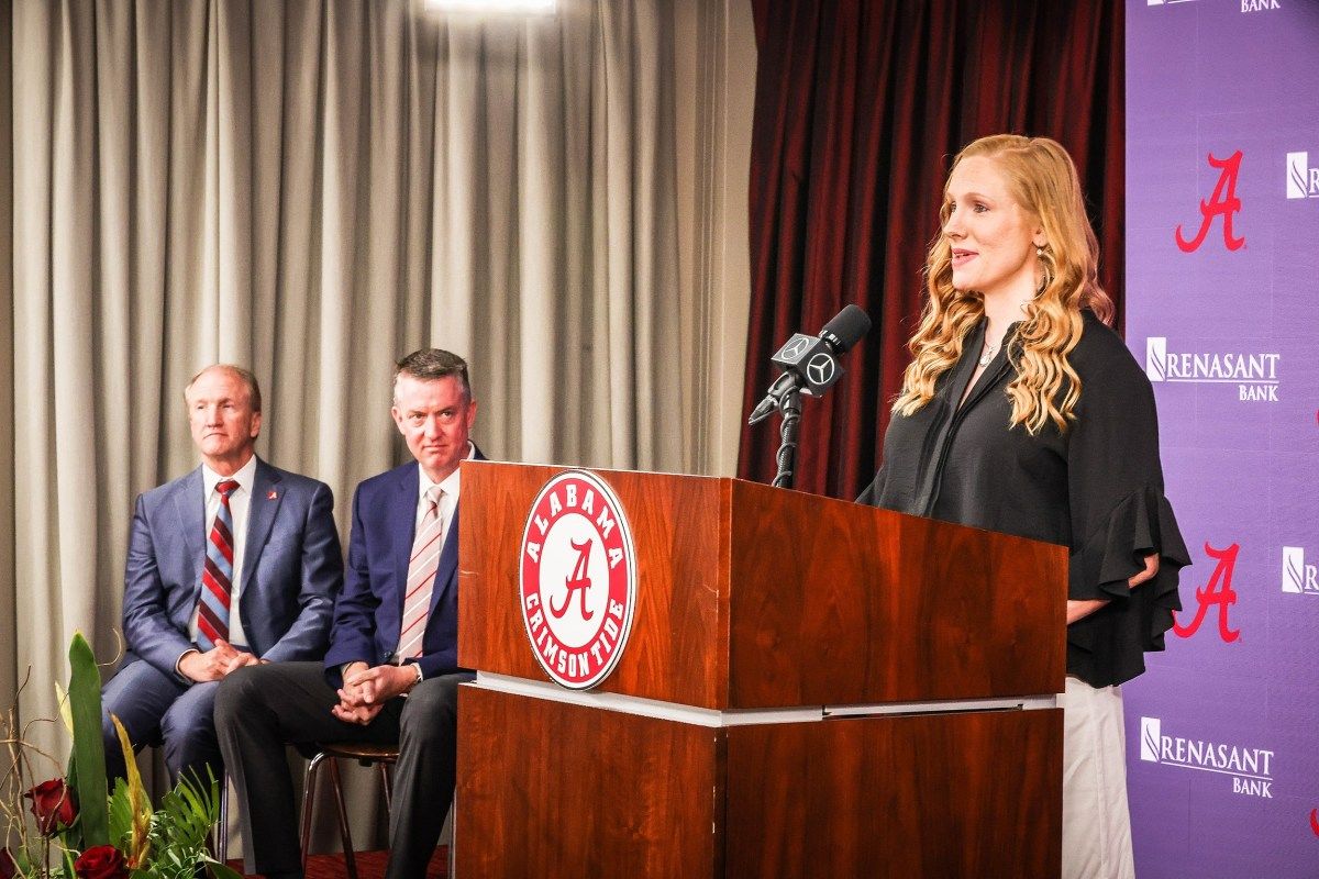 The Extra Point: How will Alabama Gymnastics Perform under Ashley Johnston? - Vimarsana News