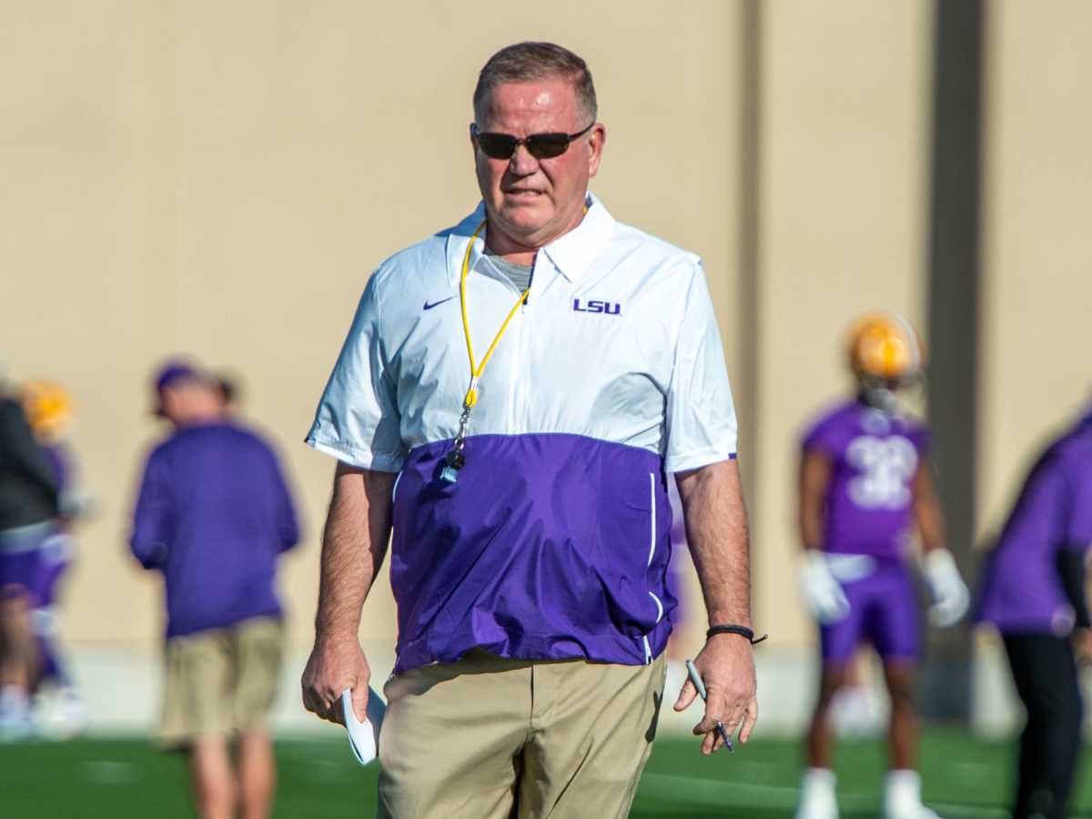 Brian Kelly was 40-1 as a favorite at Notre Dame.