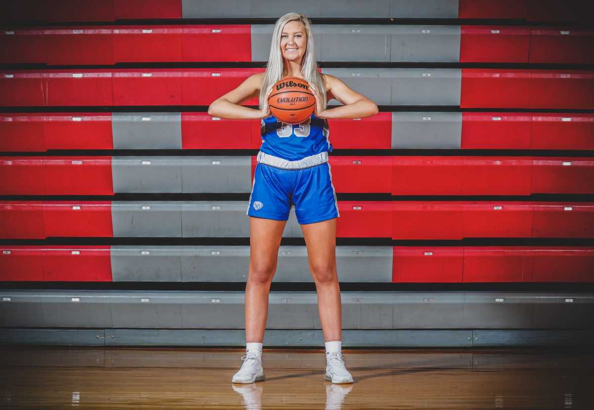 Sydney Parrish, from Hamilton Southeastern High School, is a member of the 2019 high school girls basketball Super Team.