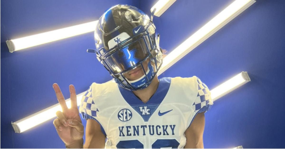 Watch: Kentucky Commit Dixon Hands off Reception to Lineman for Touchdown - Vimarsana News