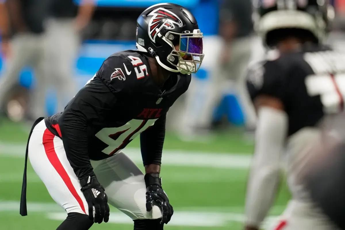 Atlanta Falcons Convert LB Deion Jones' Salary; Trade Implications? - Sports Illustrated Atlanta Falcons News, Analysis and More - Vimarsana News