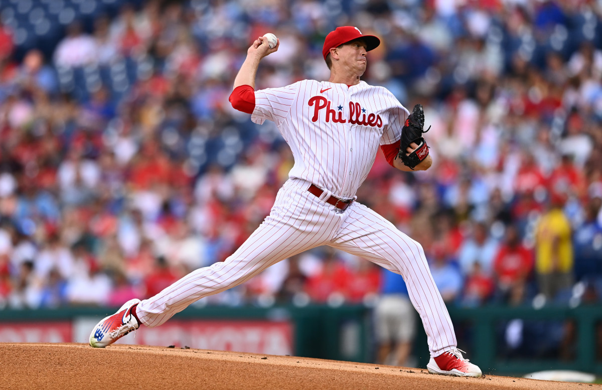 Kyle Gibson throws a pitch for the Philadelphia Phillies.