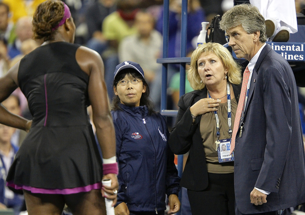 Serena Williams argues with U.S. Open officials.