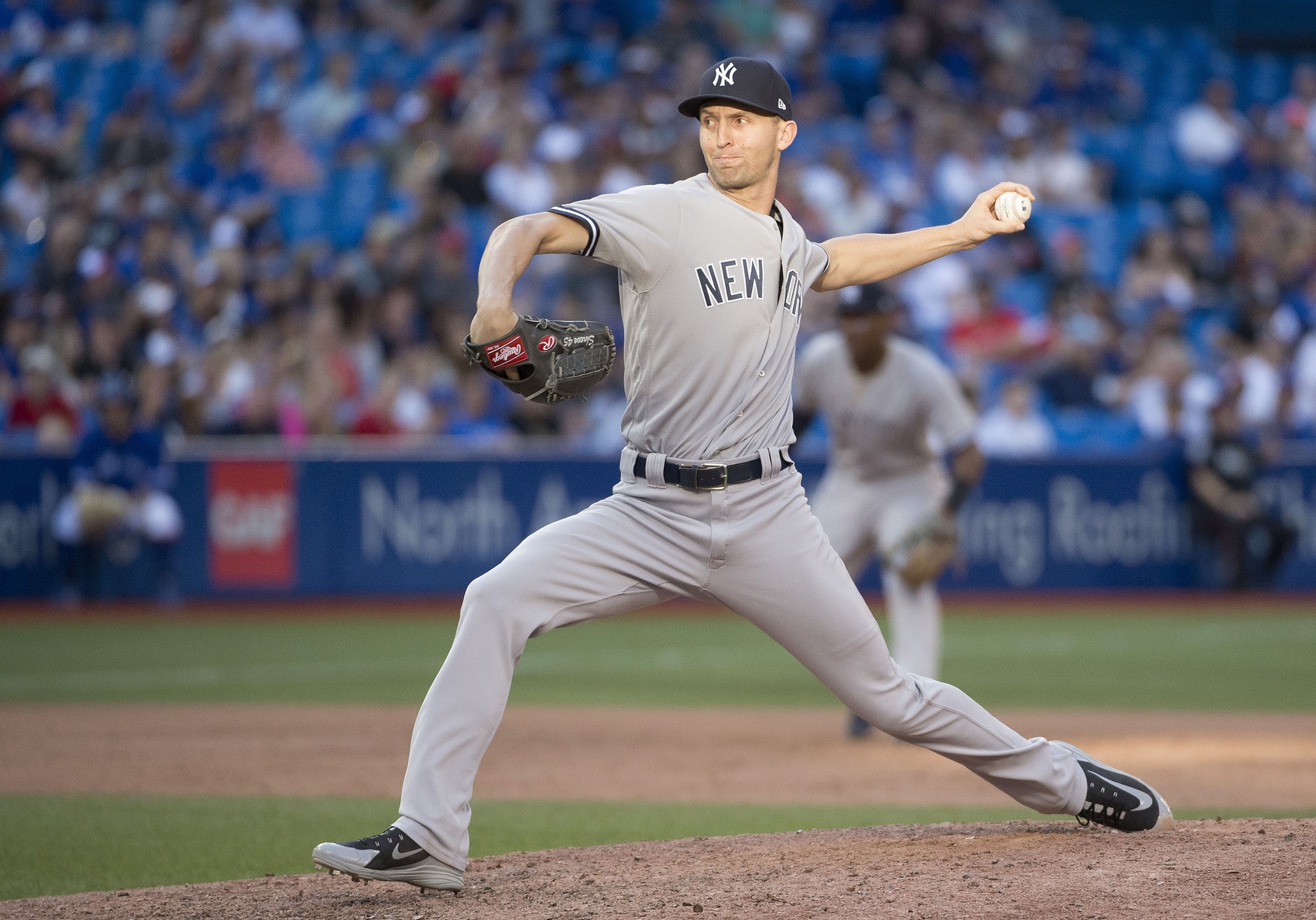 New York Yankees Sign Reliever Chasen Shreve to Minor League Deal ...