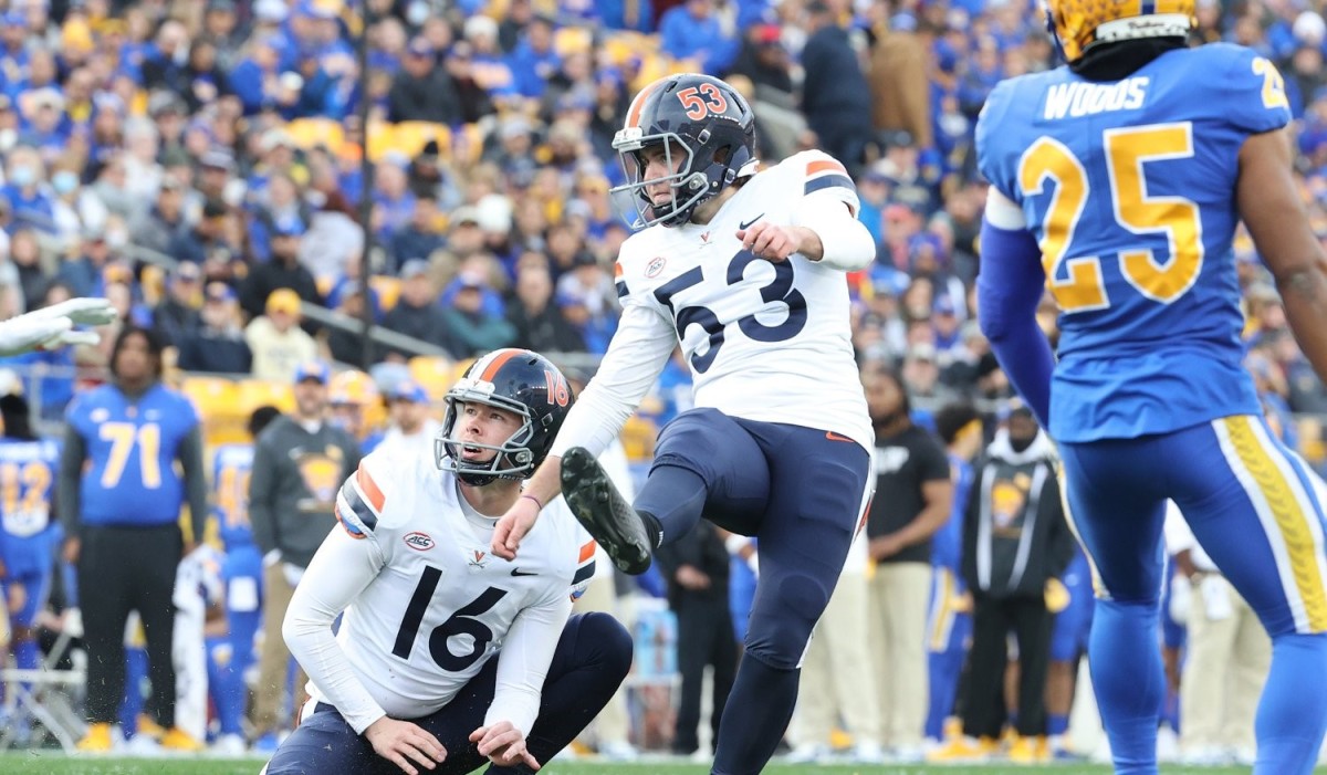 Virginia kicker Brendan Farrell attempts a field goal during UVA's game at Pittsburgh in 2021.