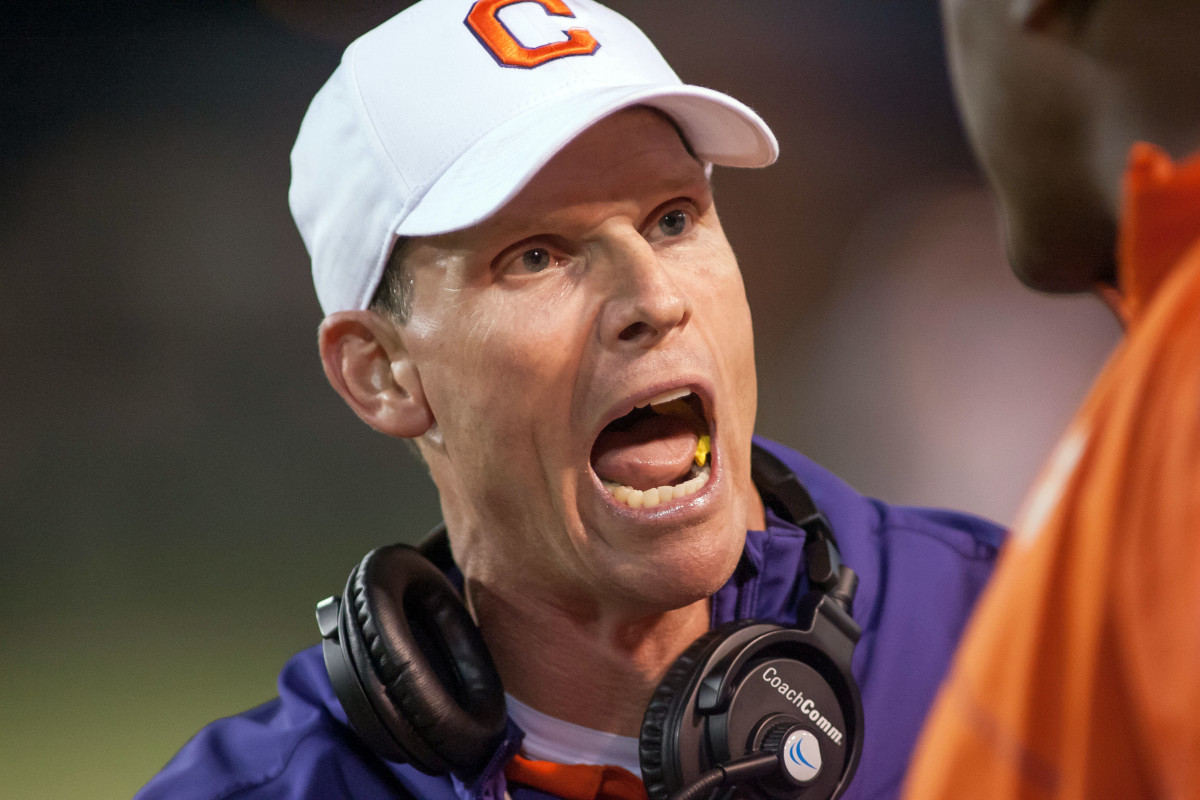 Why Oklahoma's Brent Venables Goes 'Above and Beyond' With Emotion