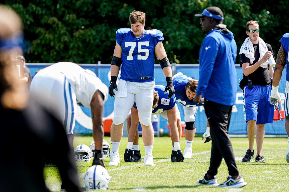 The Indianapolis Colts' Will Fries (75) stretches during Colts Training Camp on Tuesday, Aug. 23, 2022, at Grand Park in Westfield Ind. Finals2 8