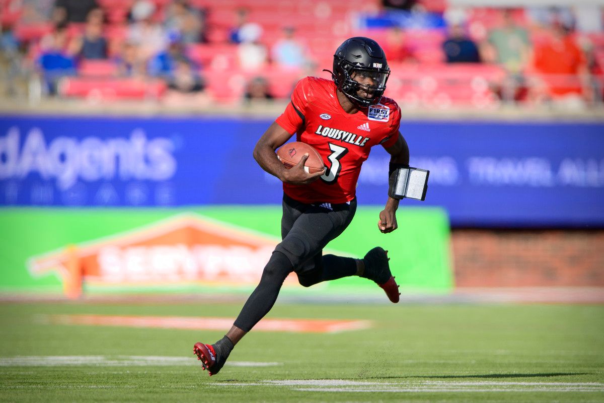 Louisville quarterback Malik Cunningham
