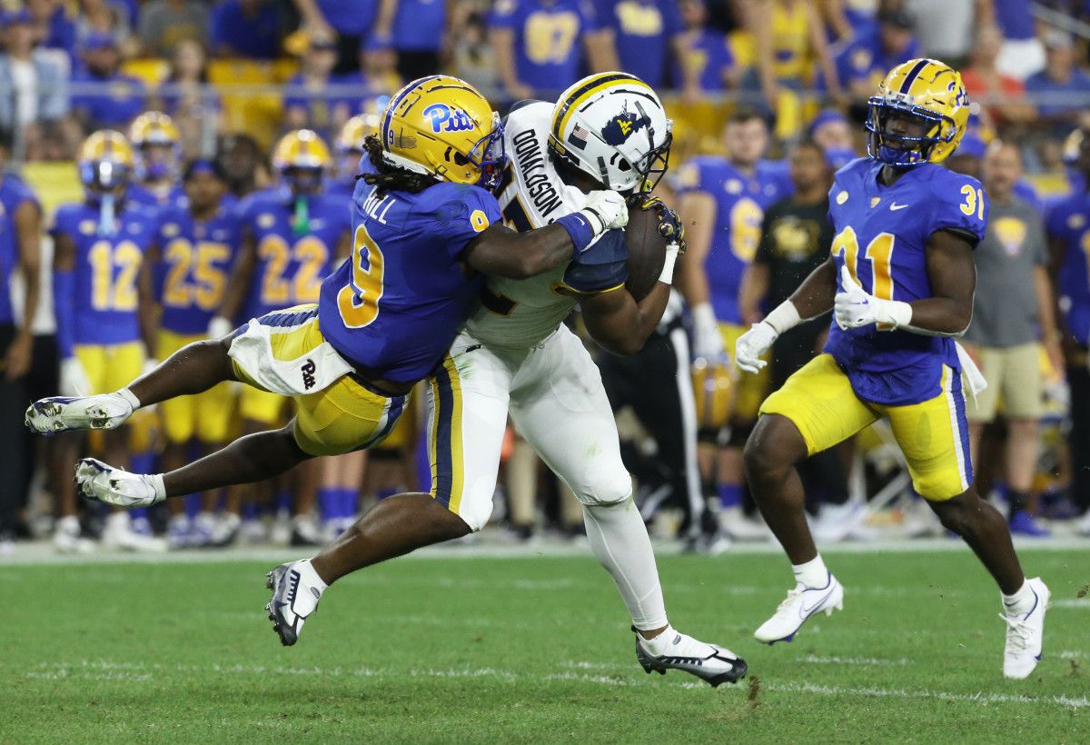 Pitt Defeats West Virginia In Backyard Brawl - Sports Illustrated