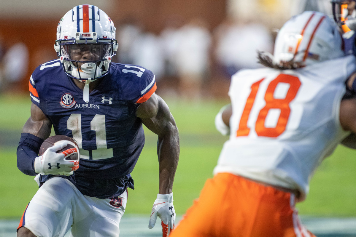 Auburn Tigers wide receiver Shedrick Jackson (11) gains a first down during the game between the Mercer Bears and the Auburn Tigers at Jordan-Hare Stadium on Sept. 3, 2022.