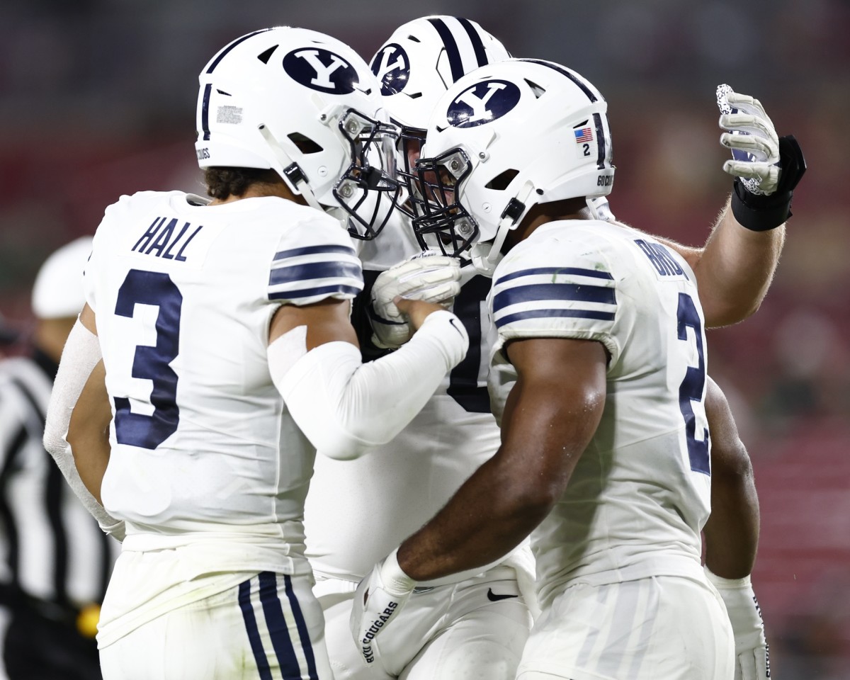BYU Unveils Uniform Combination for Ranked Matchup at Oregon - BYU ...
