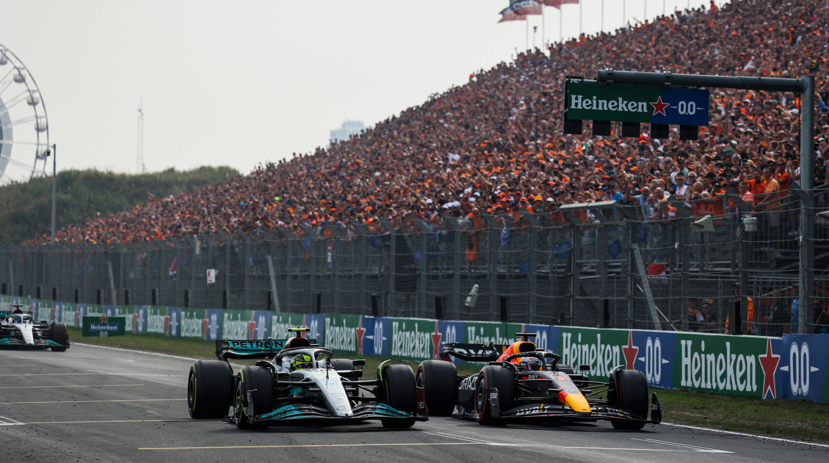 Lewis Hamilton and Max Verstappen, 2022 Dutch Grand Prix