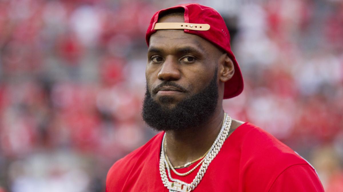 Could NBA Superstar LeBron James Play Football At Ohio State?