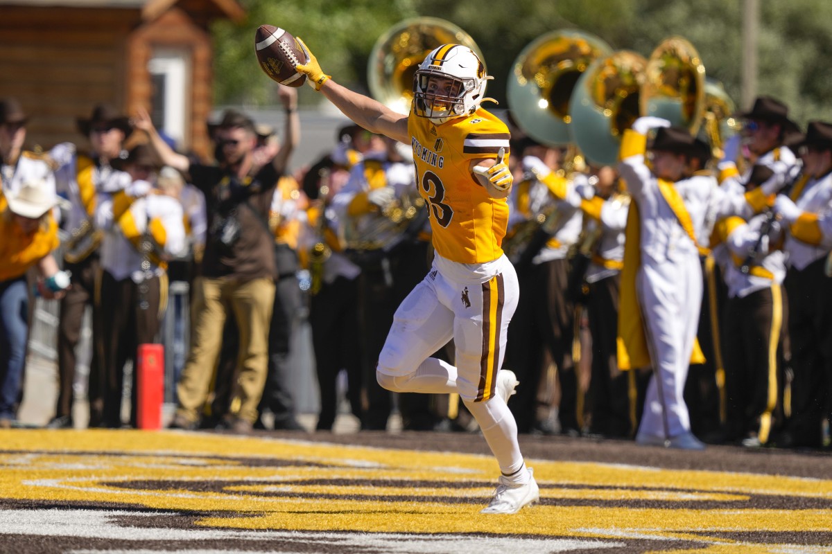 Wyoming beat Tulsa in double overtime on Saturday with a 30-yard game-winning field goal.