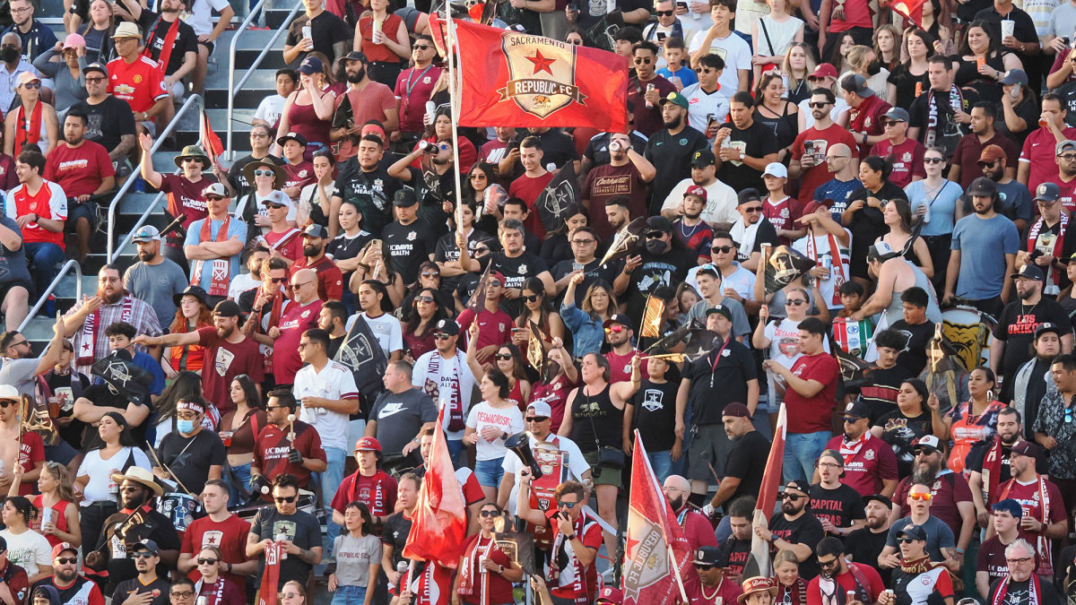 Sacramento Republic fans