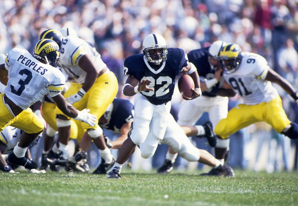 Penn State running back Ki-Jana Carter carries the ball against Michigan during the 1993 season.