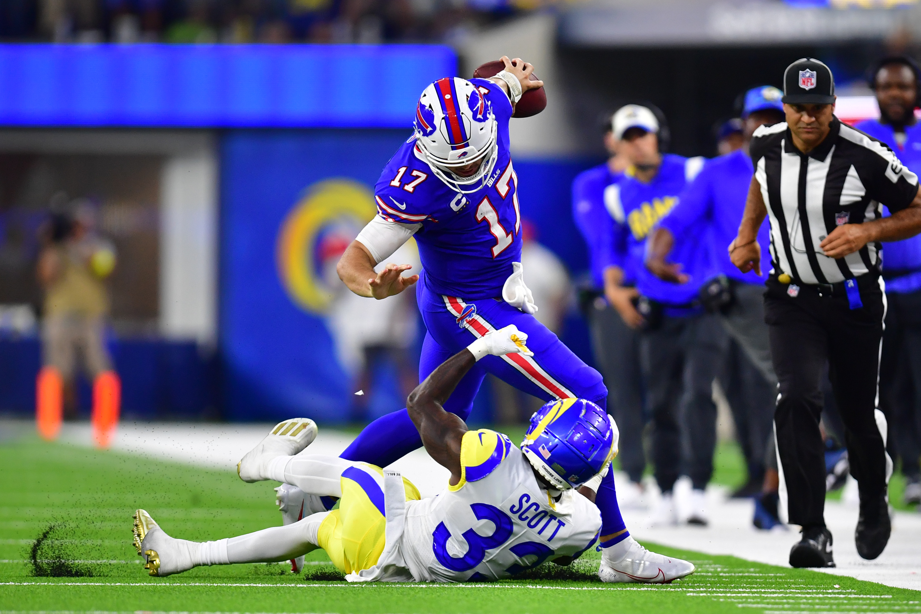 No Weakness': Josh Allen, Von Miller Help Buffalo Bills Crush Los Angeles  Rams, 31-10, in NFL Opener - Sports Illustrated Buffalo Bills News,  Analysis and More