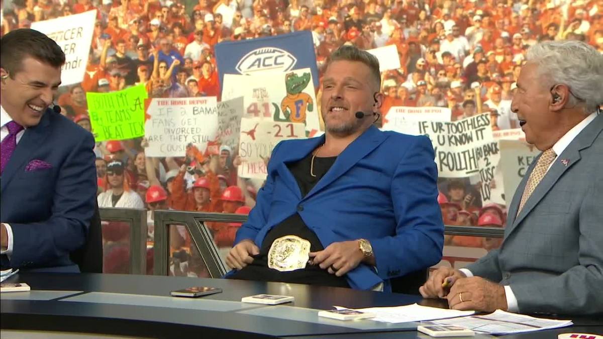 Here's What Pat McAfee Said on College GameDay - Sports Illustrated Indiana  Hoosiers News, Analysis and More