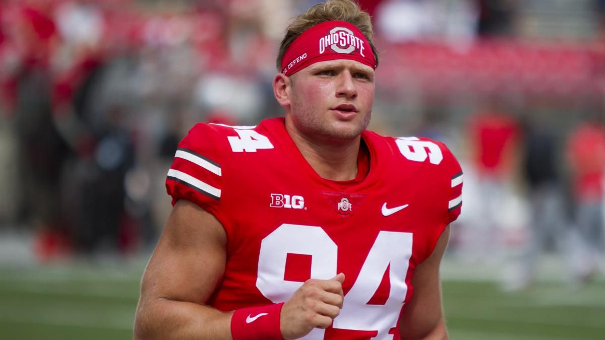 Ohio State LS Mason Arnold Loses Black Stripe - Vimarsana News