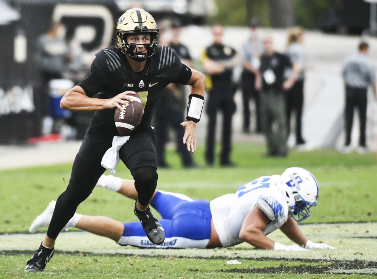 Sep 10, 2022; West Lafayette, Indiana, USA; Purdue Boilermakers quarterback Michael Alaimo (1) runs the ball during the third quarter against the Indiana State Sycamores at Ross-Ade Stadium.