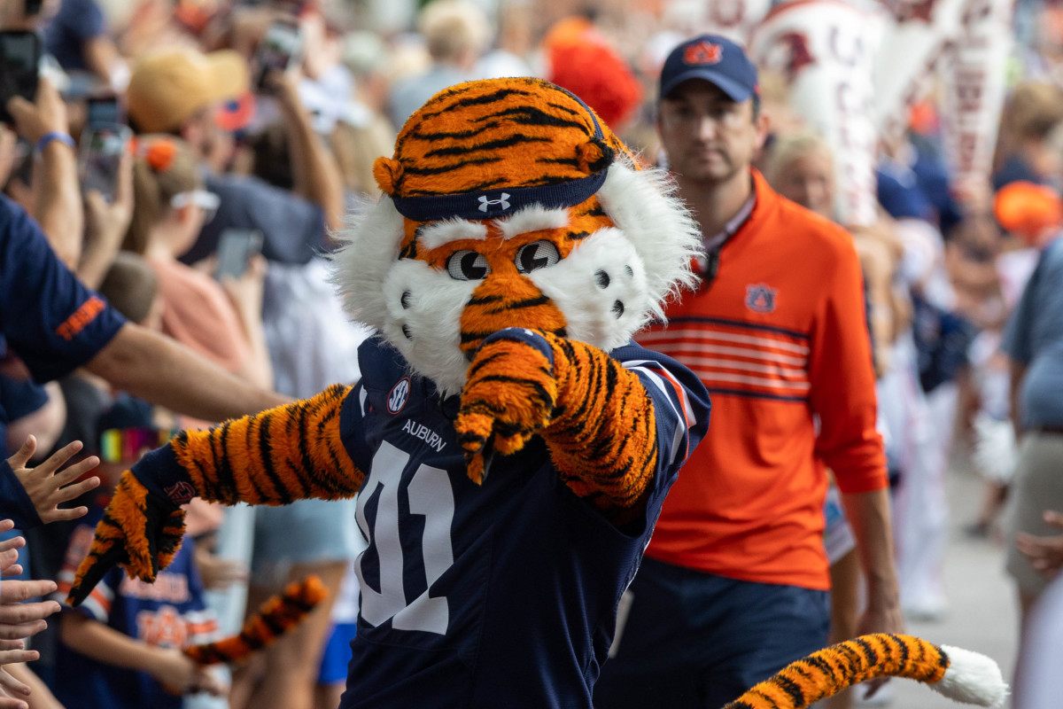 Auburn Tigers mascot Aubie pumps up the crowd during Tiger Walk prior to the San Jose State vs Auburn game on Saturday, Sept. 10, 2022.