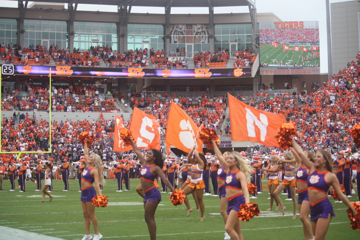 Odds and Ends: Clemson Tigers Open as Big Home Favorite Against Louisiana Tech