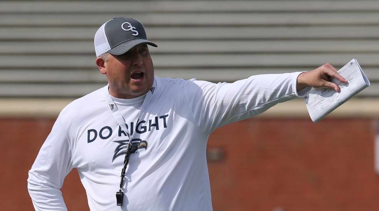 Clay Helton Texted With USC AD After Georgia Southern's Win Over Nebraska - Vimarsana News
