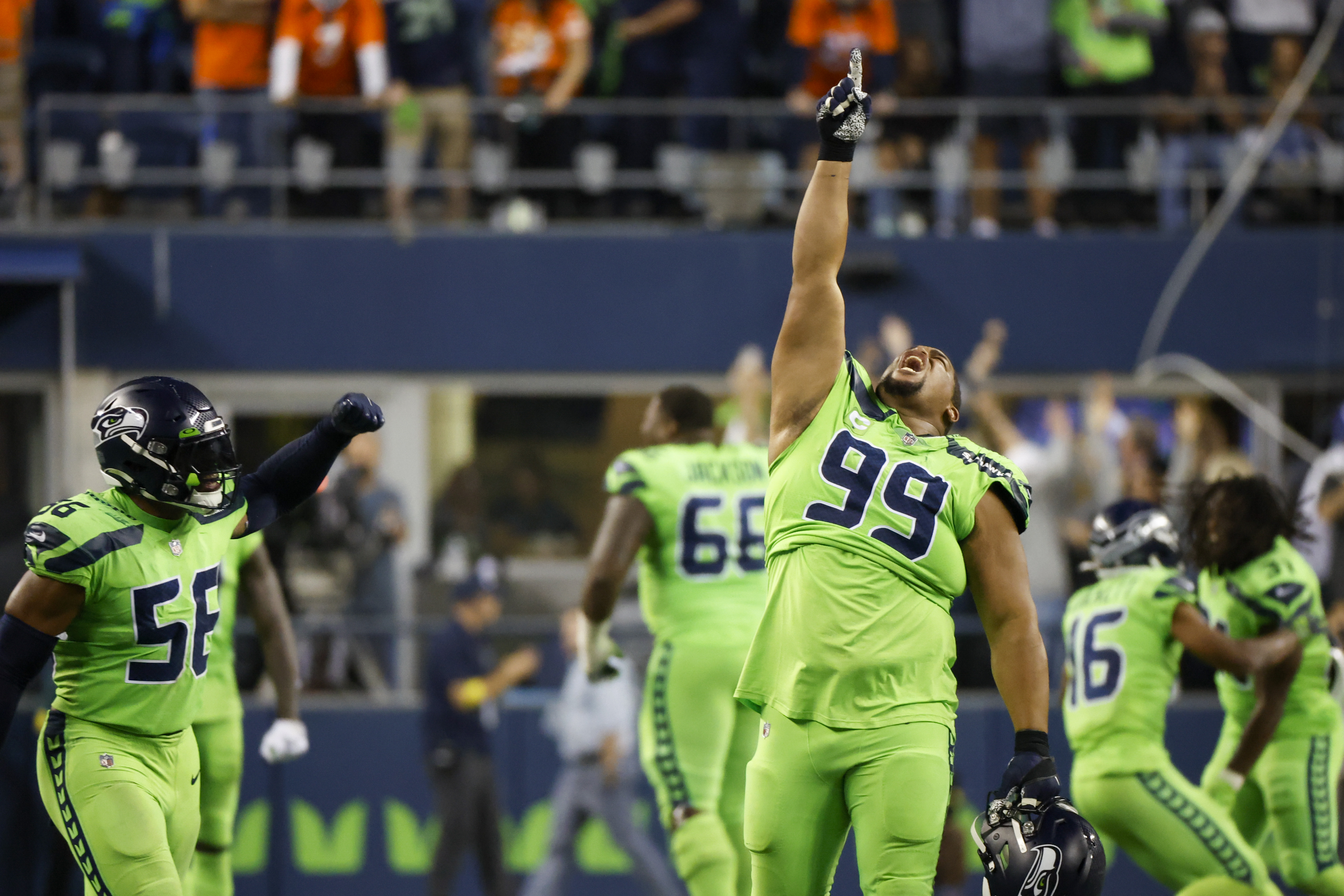 How 12s May Have Saved Jordyn Brooks, Seahawks From 'Misery' in Season