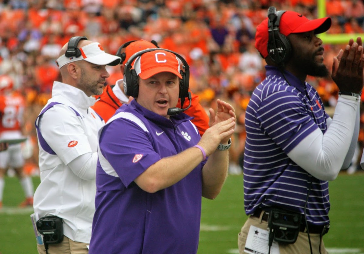 Clemson Looking to 'Make Things Right' Against North Carolina