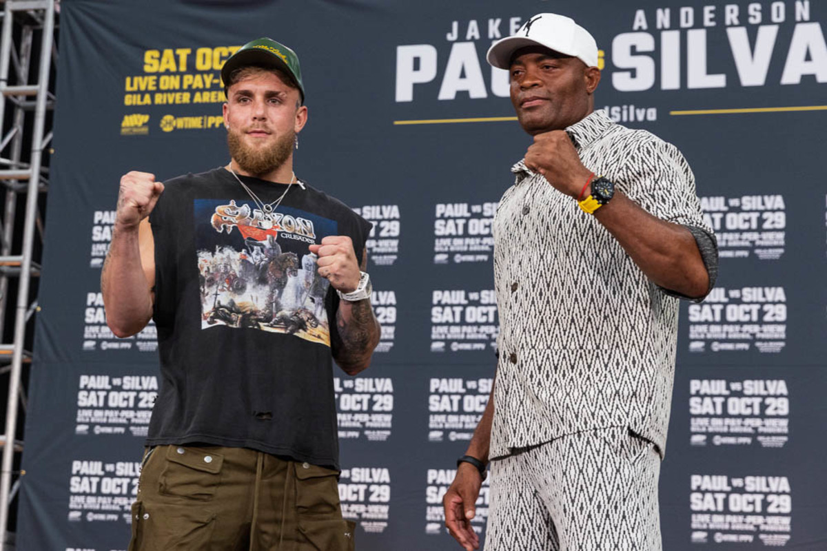 Jake Paul and Anderson Silva before boxing match