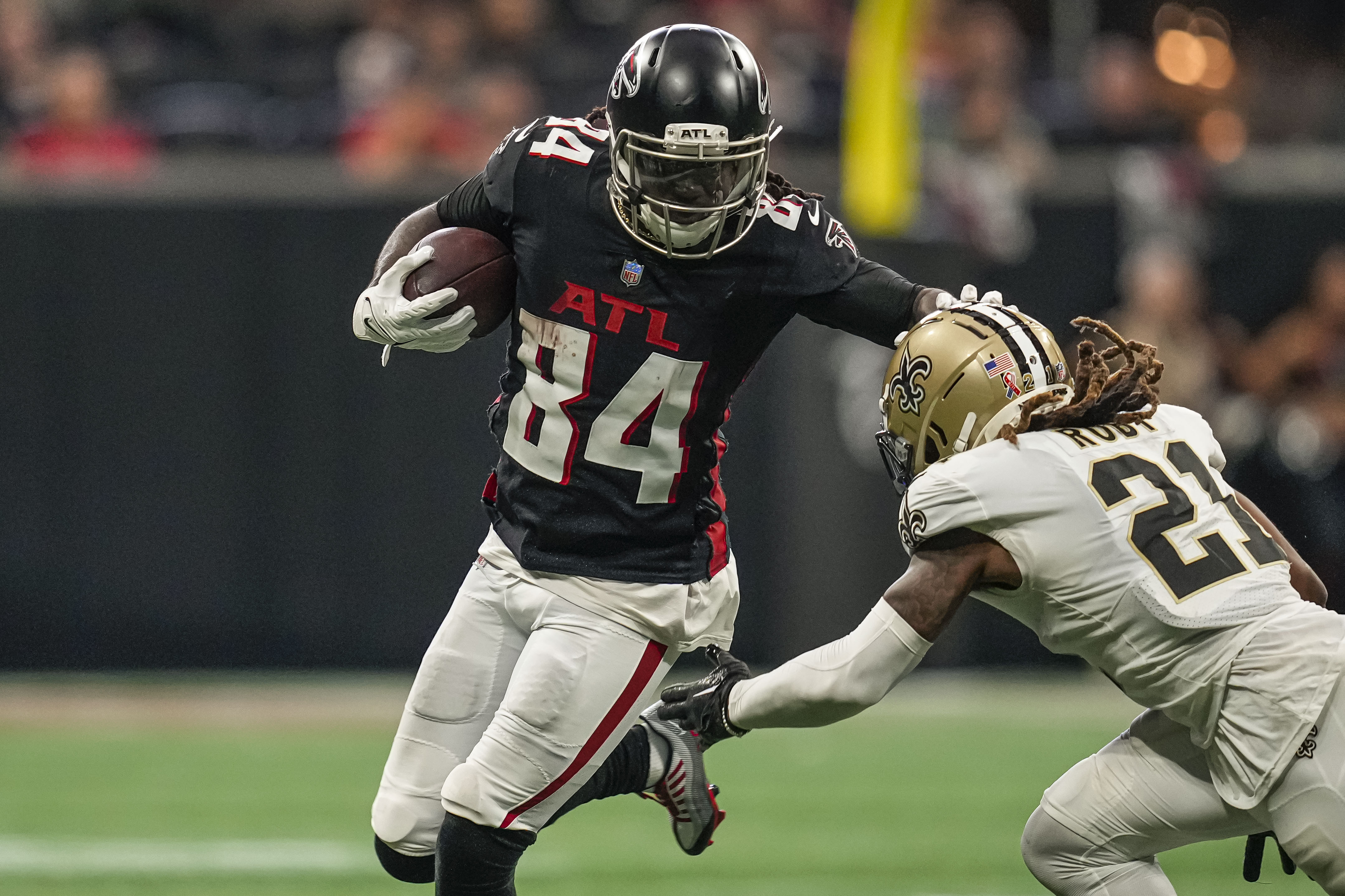 Falcons RB Cordarrelle Patterson One Step Closer to Breaking NFL Record