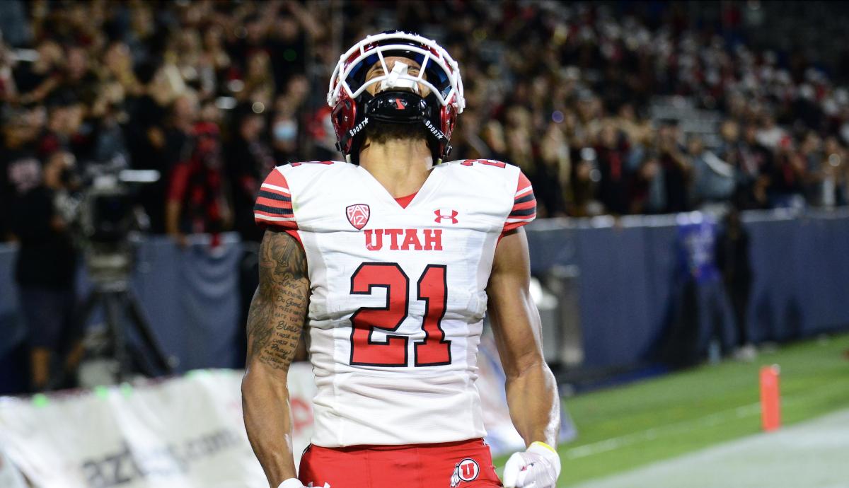 Utah Utes wide receiver Solomon Enis (21) celebrates the successful two point conversion against the San Diego State Aztecs during the second half at Dignity Health Sports Park.