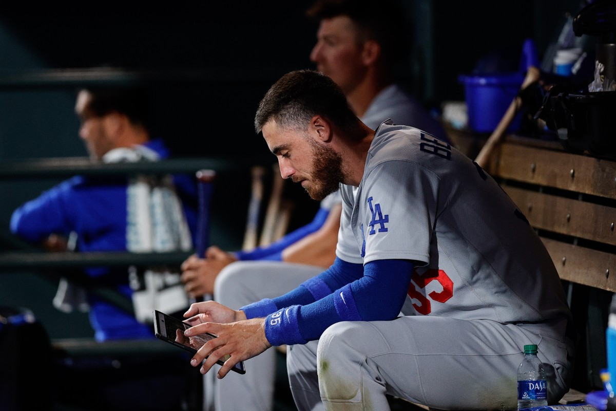 Dodgers: Cody Bellinger Was Hilariously Confused About His Dress-Up Day Costume thumbnail