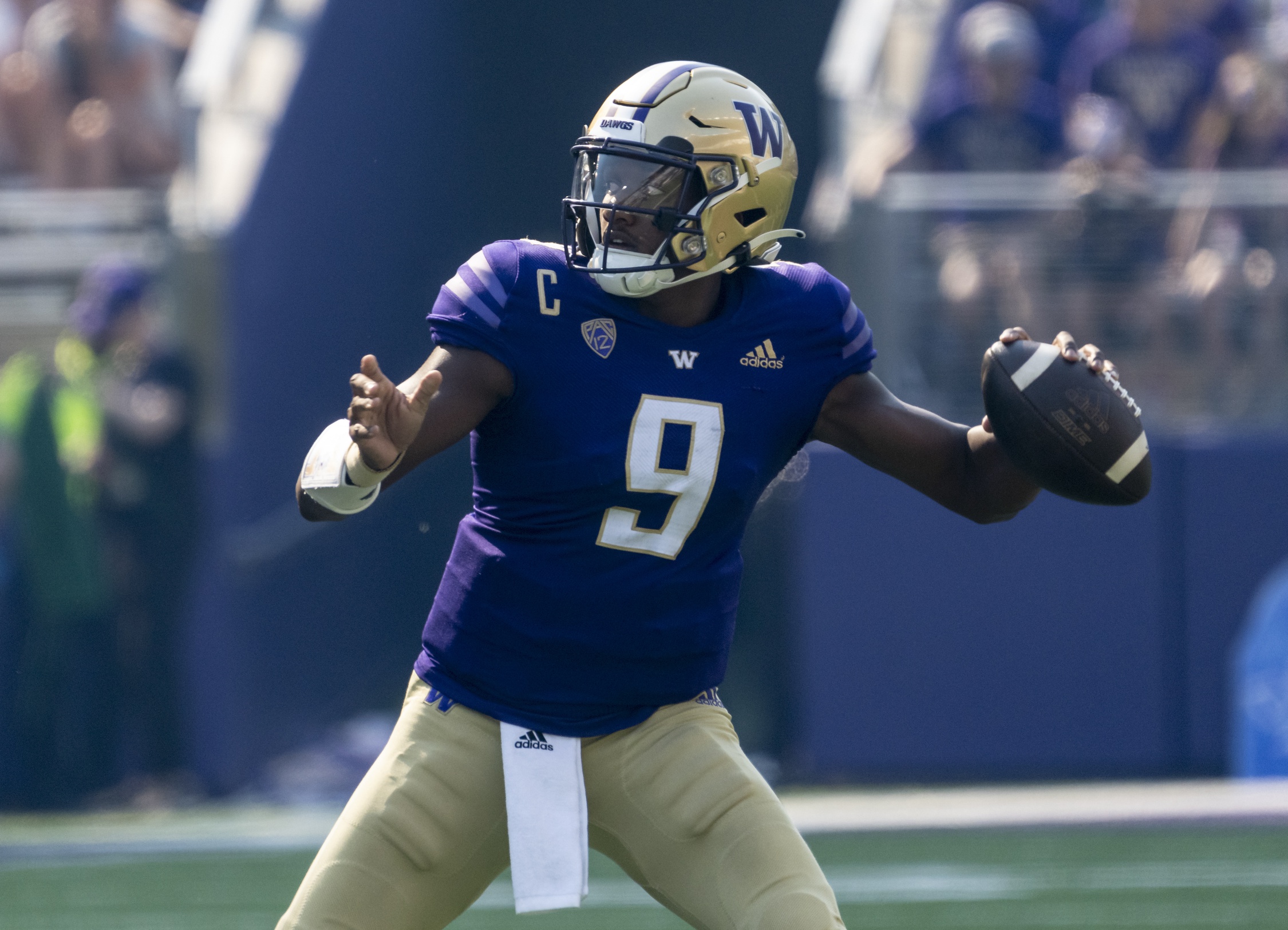 Know Michigan State Footballs Opponent Scouting The Washington Huskies Sports Illustrated 