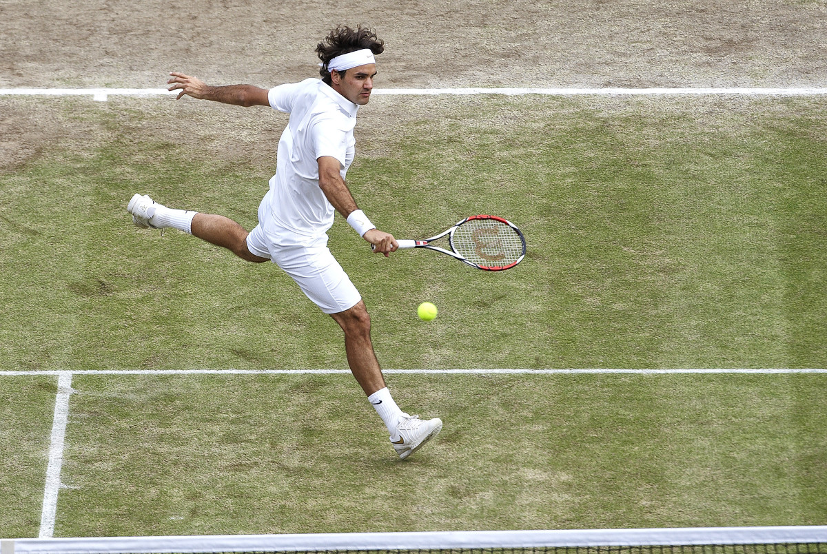 Roger Federer takes on Rafael Nadal in the 2008 men’s final at Wimbledon.