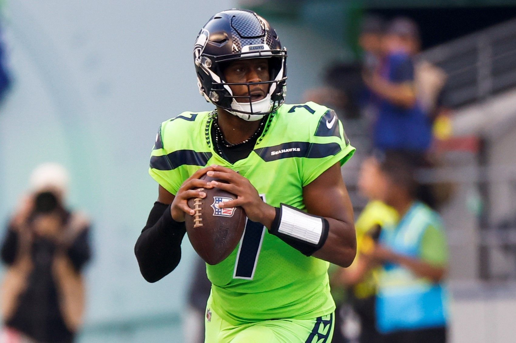 Seattle Seahawks QB Geno Smith Ready For 'Another Challenge' Against Los Angeles Chargers Defense Week 7 - Sports Illustrated Seattle Seahawks News, Analysis and More - Vimarsana News