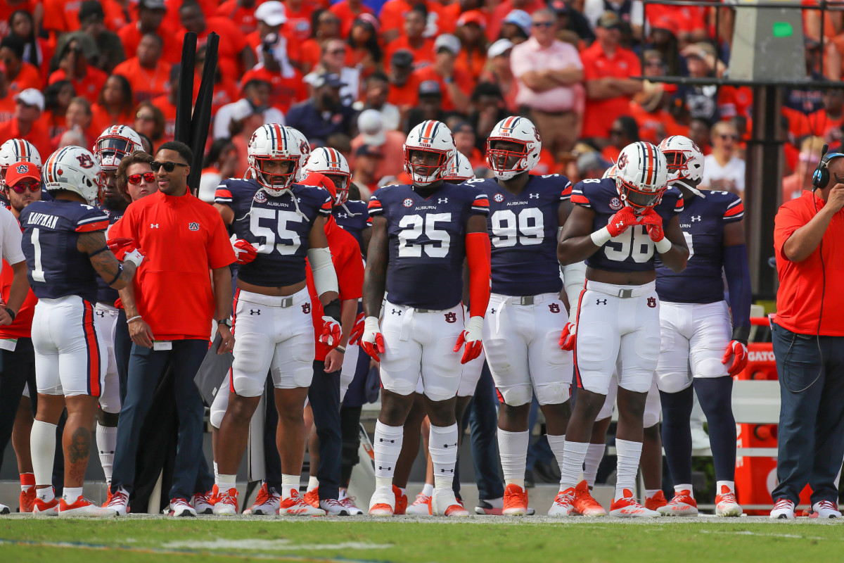 Auburn defensive line against Penn State.