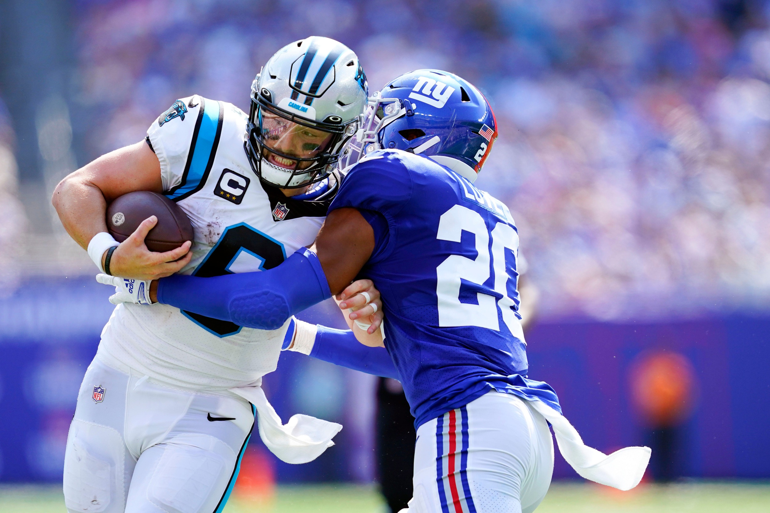Panthers Drop Ninth Straight, Fall to Giants 19-16 - Sports Illustrated