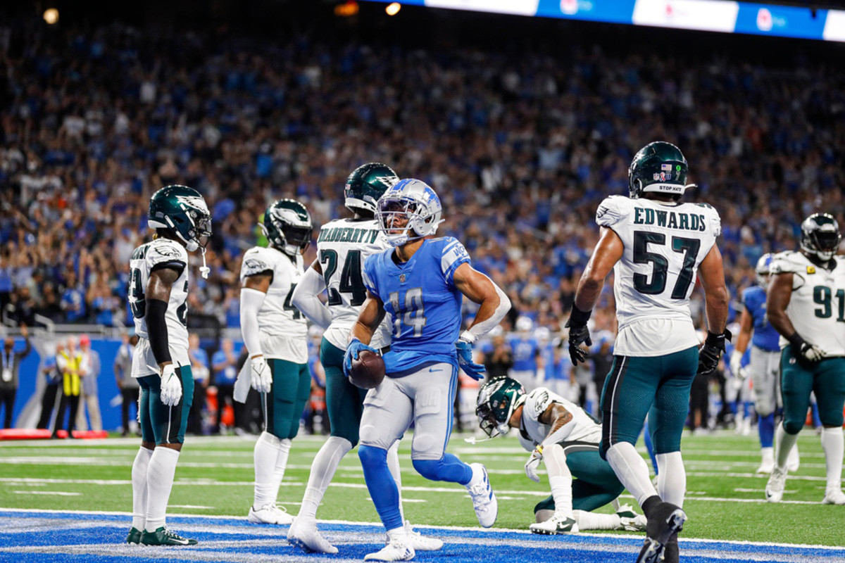 Detroit Lions wide receiver Amon-Ra St. Brown scores a touchdown against the Philadelphia Eagles