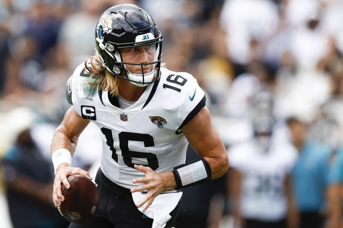 Jaguars quarterback Trevor Lawrence